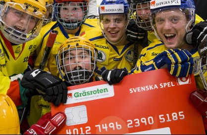 Svenska Spel skänker pengar till svensk ungdomsidrott